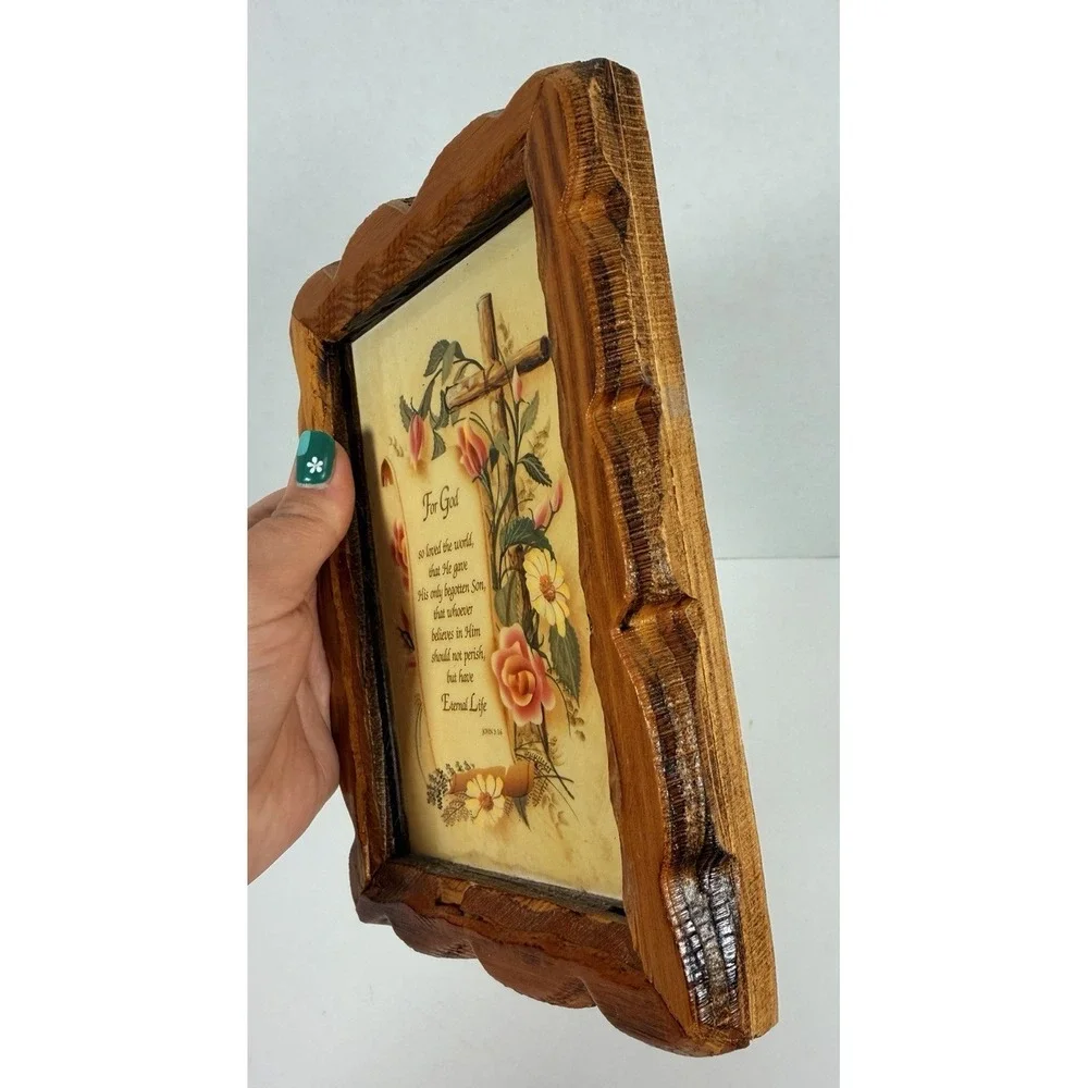 Vtg JOHN 3:16 Hanging Hand Carved Wooden Wall Plaque Frame 8.5